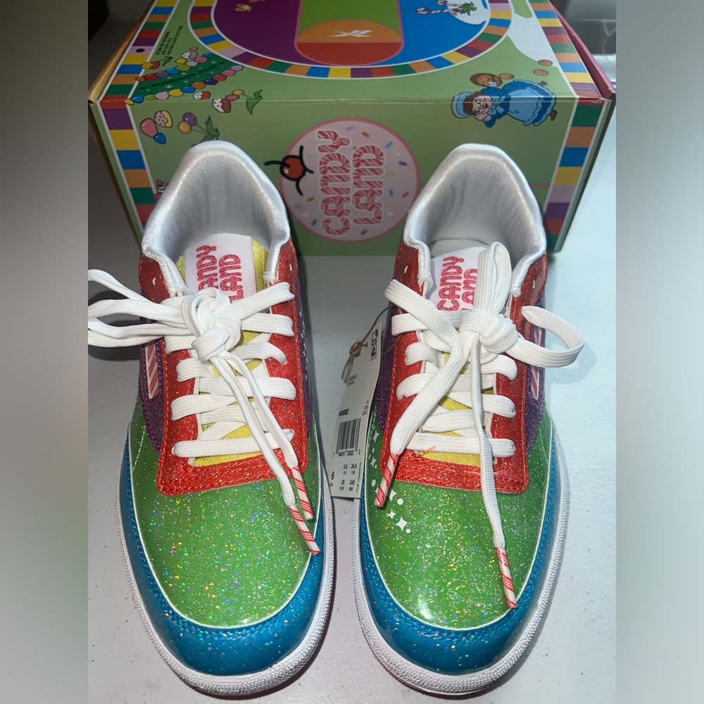 Reebok Candy land Unisex Youth Club Sneakers Junior Super Green H05082 Sz. 6 US